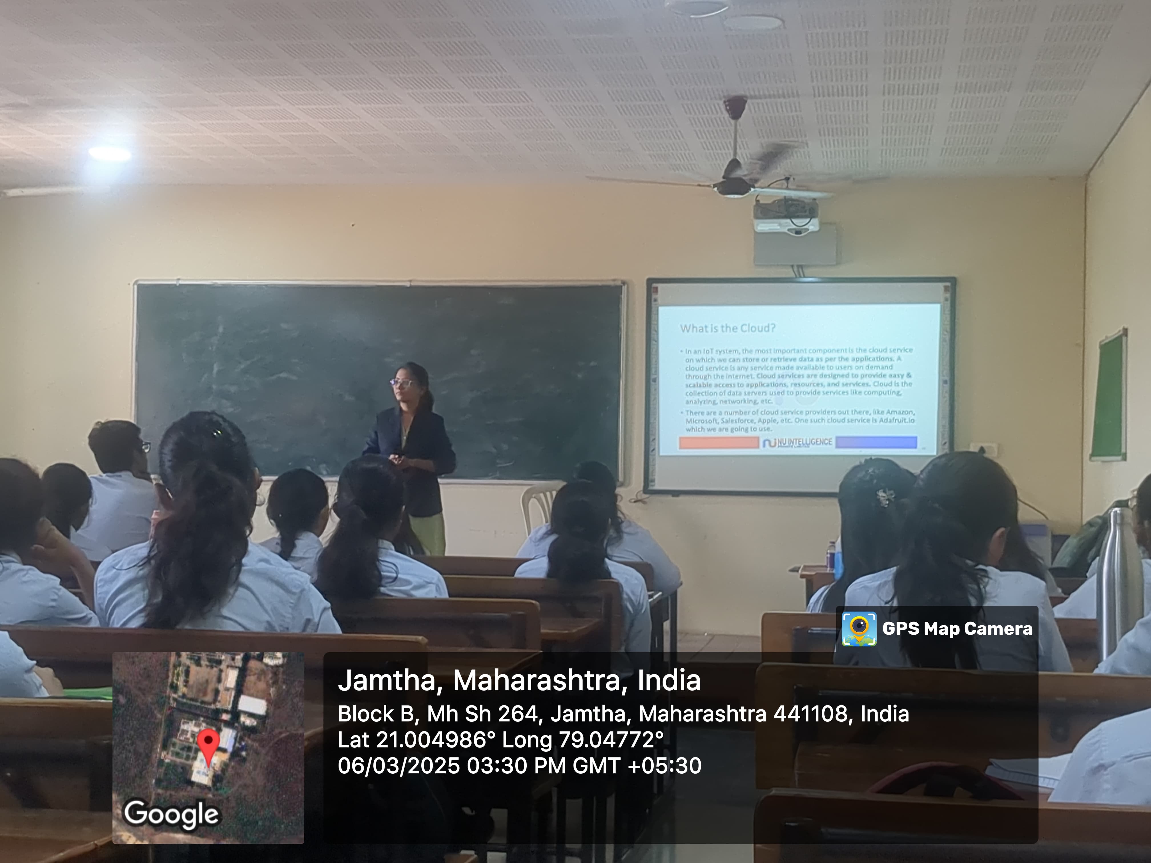 Industrial Expert Lecture on Industrial Internet of Things (IIoT)